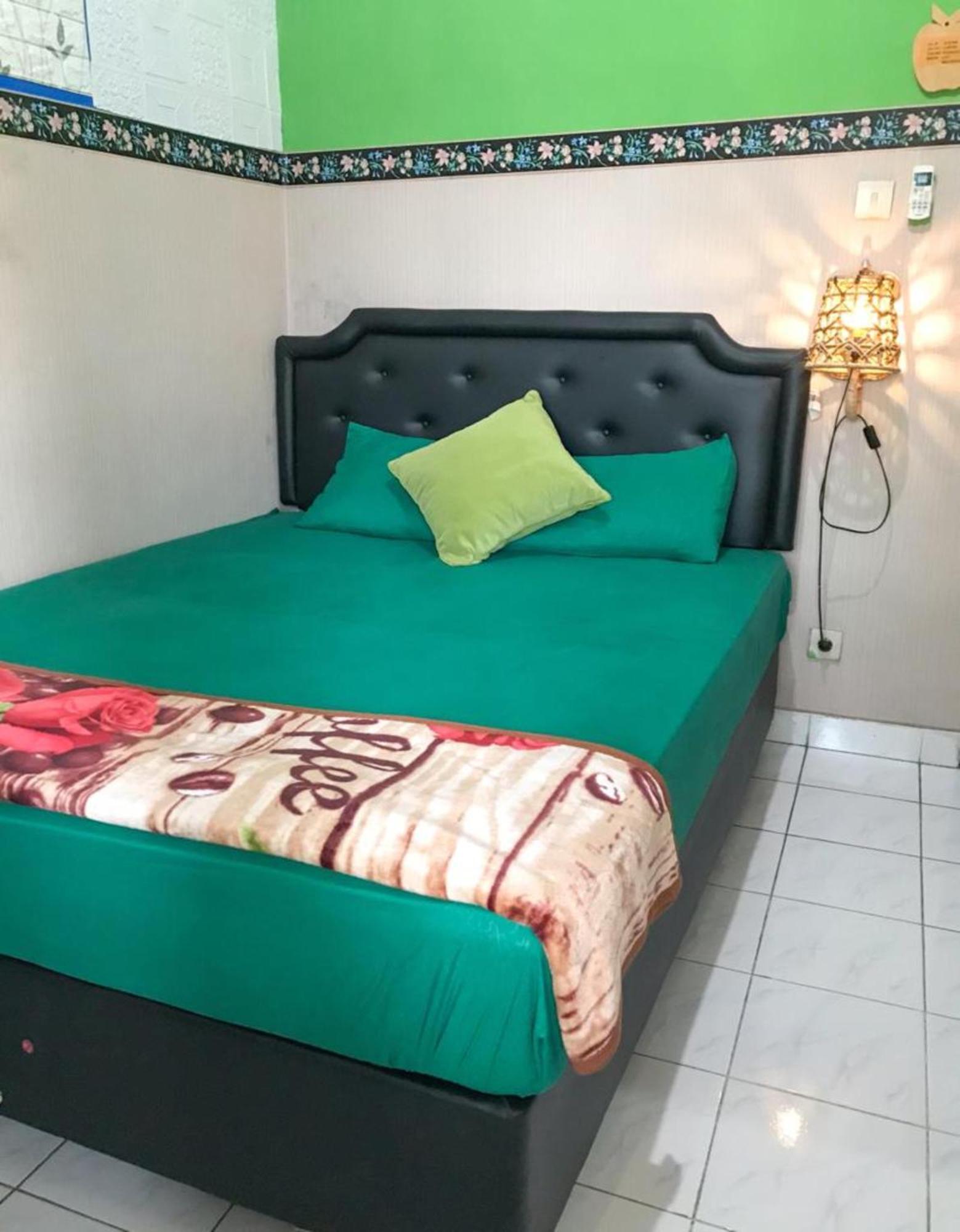 Glory Homestay Yogyakarta Dış mekan fotoğraf