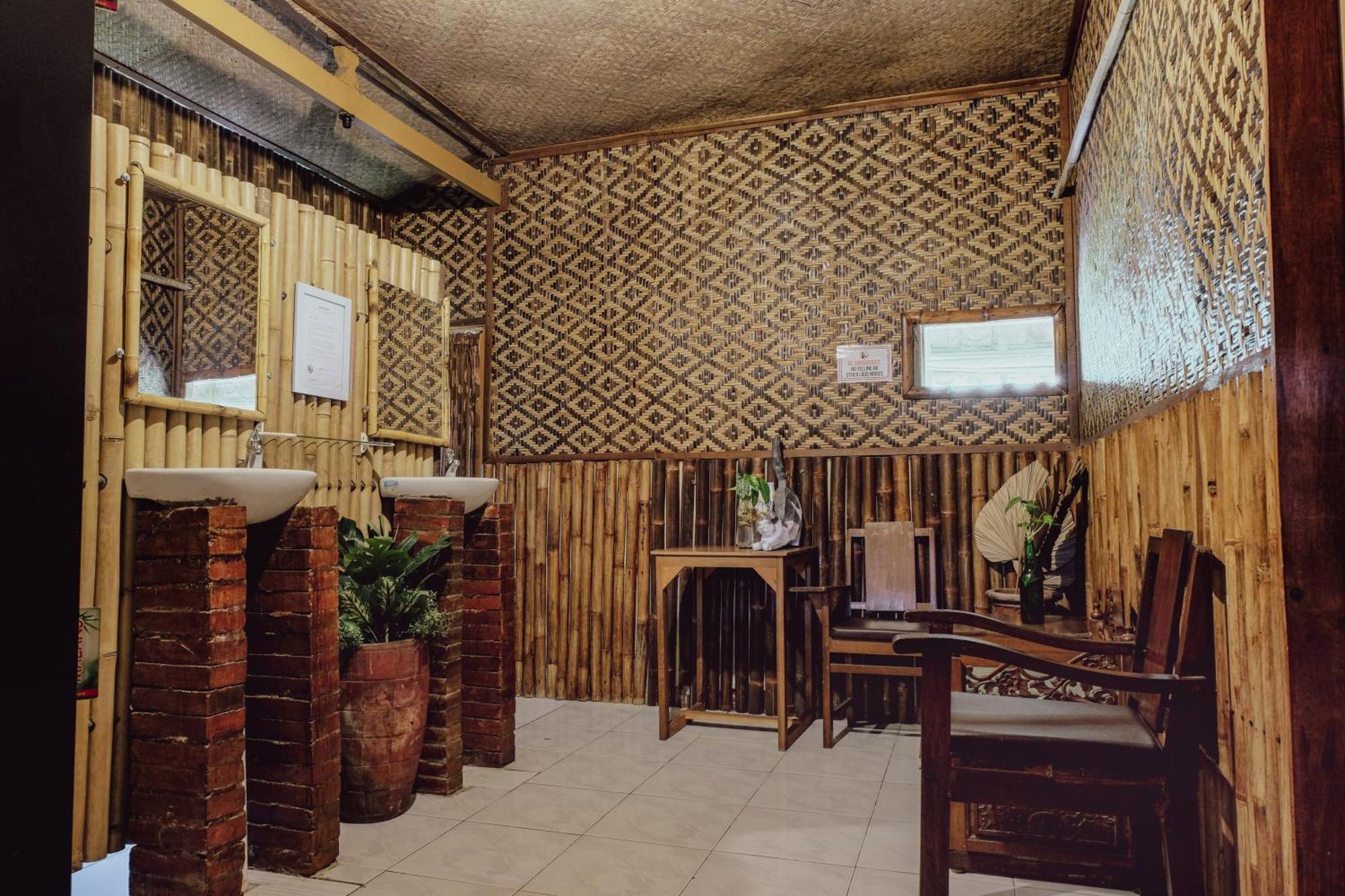 Glory Homestay Yogyakarta Dış mekan fotoğraf